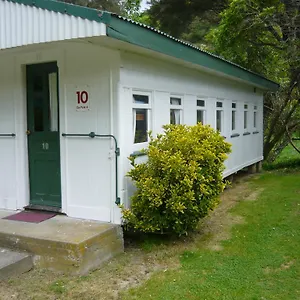 Alexanders 2* Picton